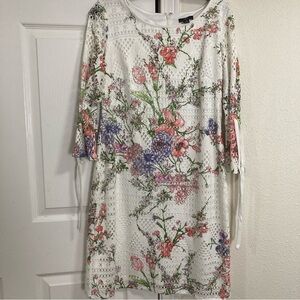R & K  Floral Dress Multicolor 3/4 Bell Sleeve size 10